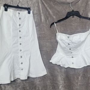 New York & Company White Button-Front Skirt Set